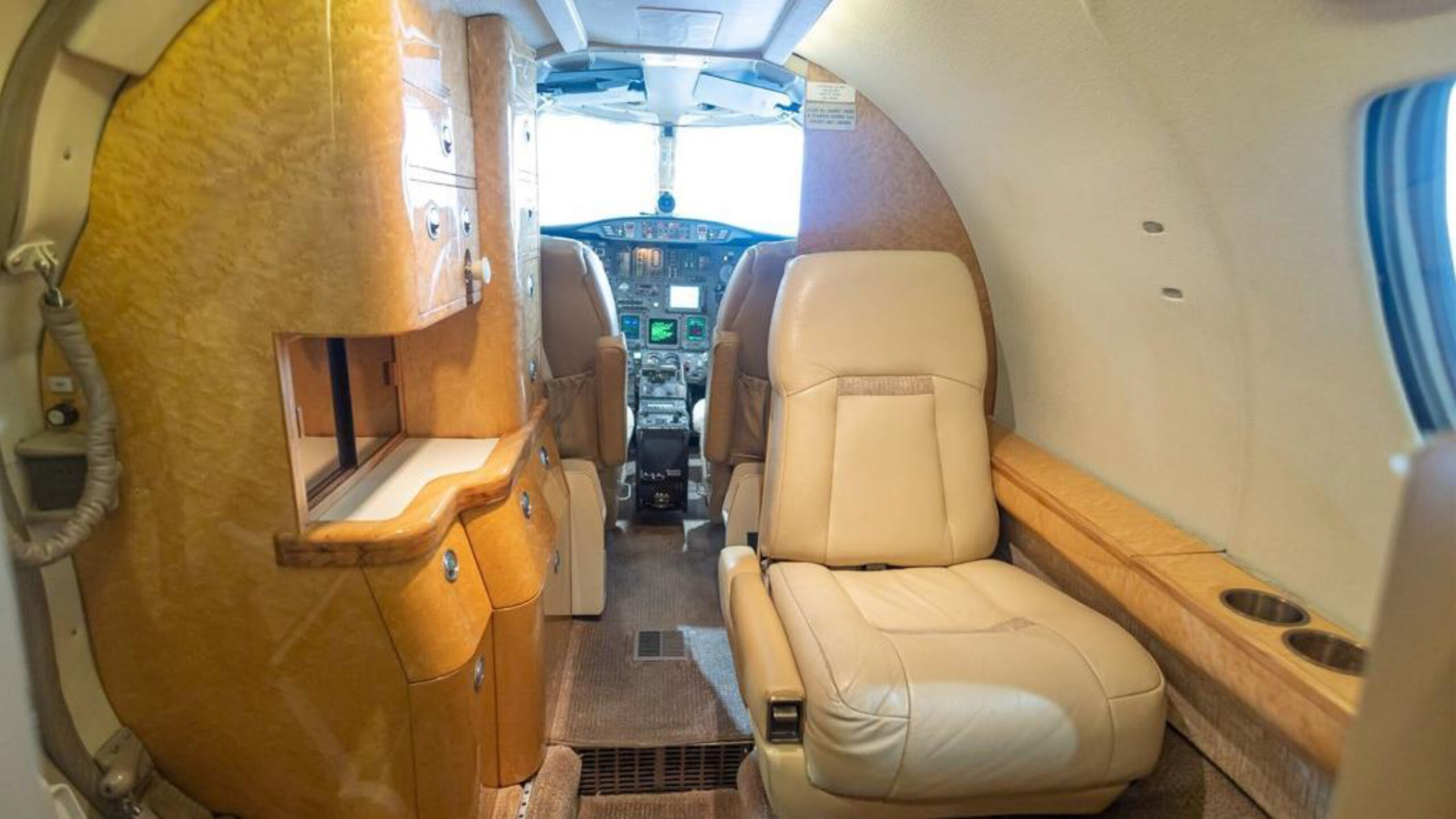 Citation V N217GL Specs-9